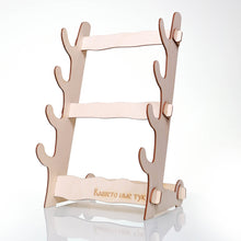 Заредете изображение във визуализатора на галерията – Дървена стойка за ножове